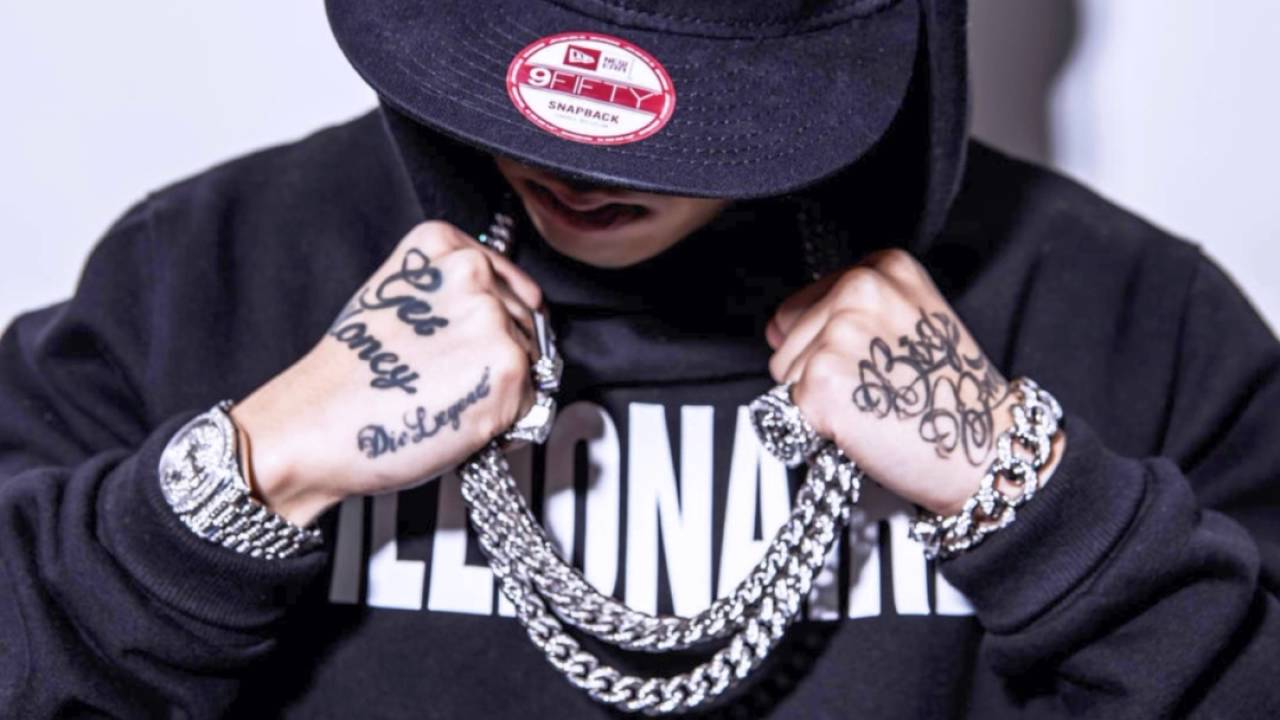 Rapper Hàn Quốc Dok2 sở hữu bộ sưu tập siêu xe trị giá hàng triệu đô la