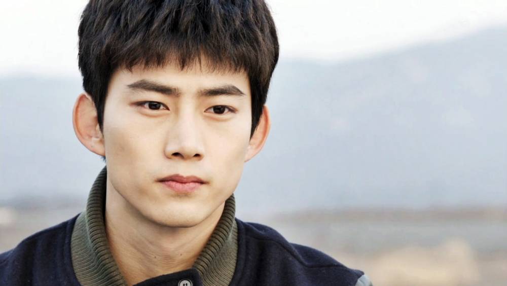 Cùng Taecyeon (2PM) thảo luận về bộ phim sắp tới của OCN ‘Save Me’