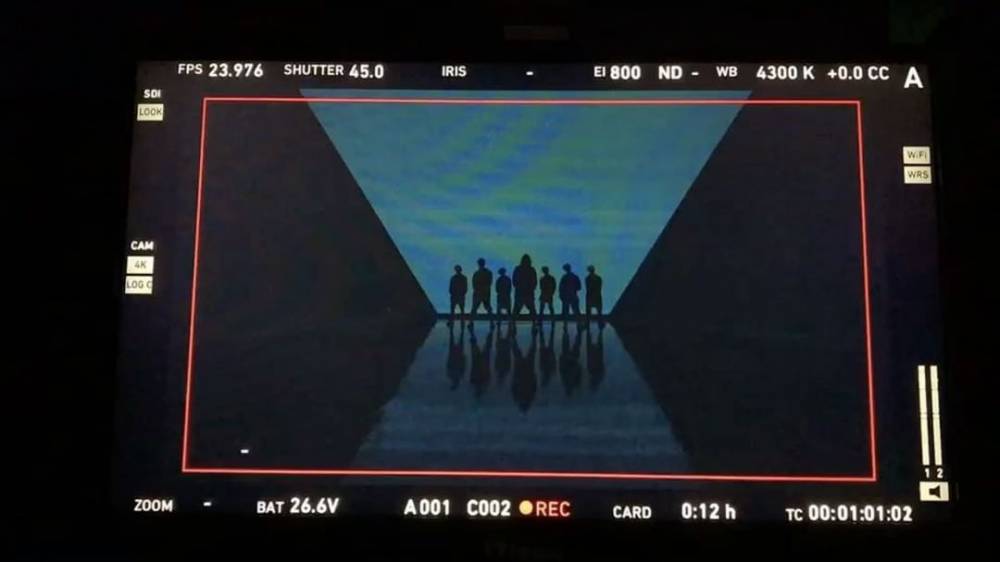 Yang Hyun Suk tung video preview MV thứ hai của iKON cho màn trở lại