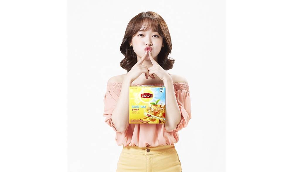 Choi Yoo Jung tươi trẻ bên nhãn hiệu ‘Lipton’