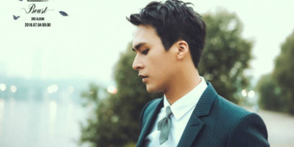 Dongwoon giải thích lý do tại sao các thành viên của nhóm B2ST cũ lại chọn cái tên HIGHLIGHT vội vã như vậy