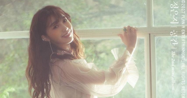  Eunji (Apink) trở lại thành công bán 20.000 bản album trong nháy mắt