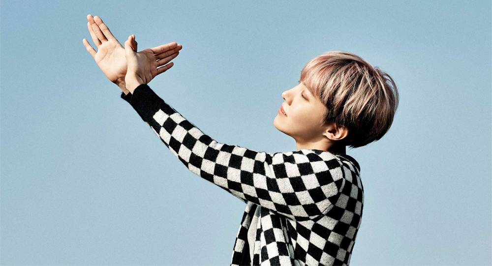 J-Hope tiếp tục truyền thống để kỉ niệm Twitter của BTS đạt 5 triệu người theo dõi