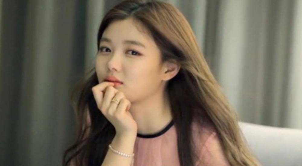 Kim Yoo Jung muốn sở hữu siêu năng lực gì?