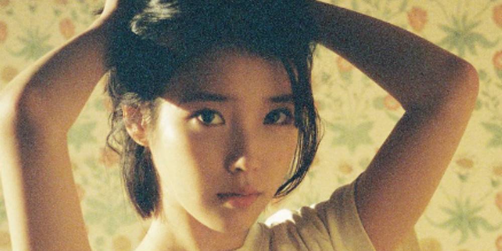 IU tiết lộ teaser hình ảnh cho album thứ 4 ‘Palette’