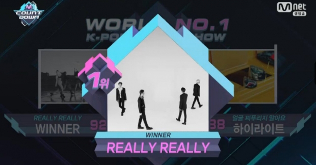 Lần đầu tiên M!Countdown gọi tên chiến thắng cho "Really Really" của WINNER