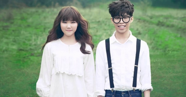 Akdong Musician là 1 trong số 8 gia đình người nổi tiếng thành công nhất