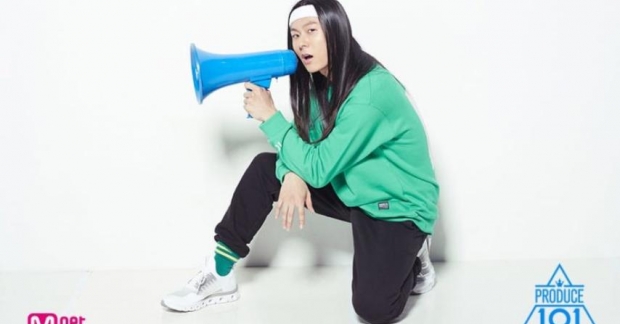 Chàng trai tóc dài Jang Moon Bok (Produce 101) phản ứng ra sao trước antifan