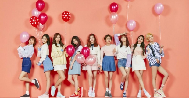 Hot: TWICE bị lộ tạo hình mới cho đợt comeback