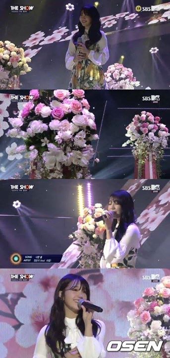 Bài báo: 'The Show' Jung Eunji xử lý sự cố trên sâu khấu comeback đầy chuyên nghiệp