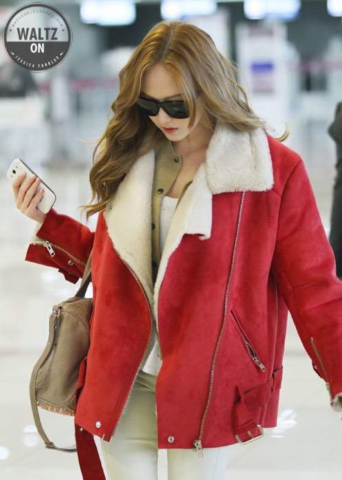 B&agrave;i b&aacute;o: "Mua n&oacute; với gi&aacute; 30$" Chợ đồ cũ của Jessica đại th&agrave;nh c&ocirc;ng