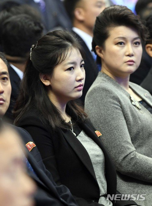 B&agrave;i b&aacute;o: Phong c&aacute;ch của phụ nữ Bắc H&agrave;n 