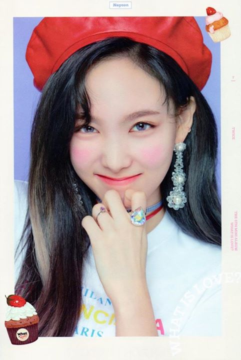 Instiz: Nayeon giết người trong sân khấu ở Music Bank ngày hôm qua 