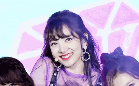 Instiz: Cơn cớ làm sao mà Nayeon luôn là người mở đầu ca khúc của Twice