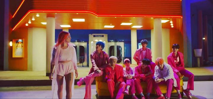 BTS tung M/V teaser đầu tiên cho “BOY WITH LUV” feat. Halsey 