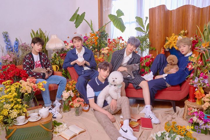 TXT tạo dáng trong bộ ảnh concept cho “Cat & Dog” - ca khúc dự kiến sẽ trình làng M/V vào ngày 25/04