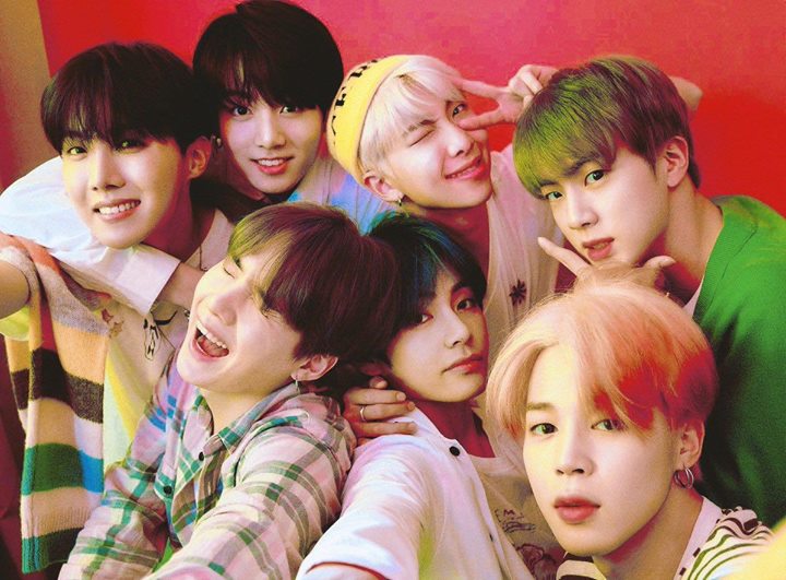 “BOY WITH LUV” VÀ “MAKE IT RIGHT” GIÚP BTS VƯƠN LÊN TẦM CAO MỚI TRÊN BILLBOARD HOT 100