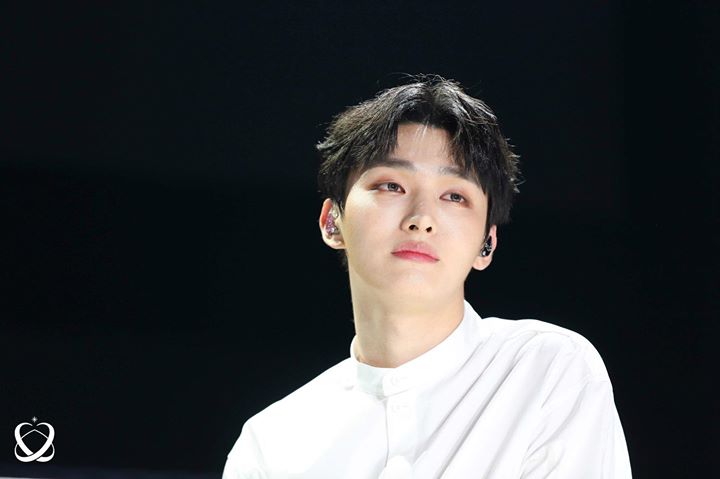 Yoon Jisung thông báo mình sẽ nhập ngũ vào 14/05