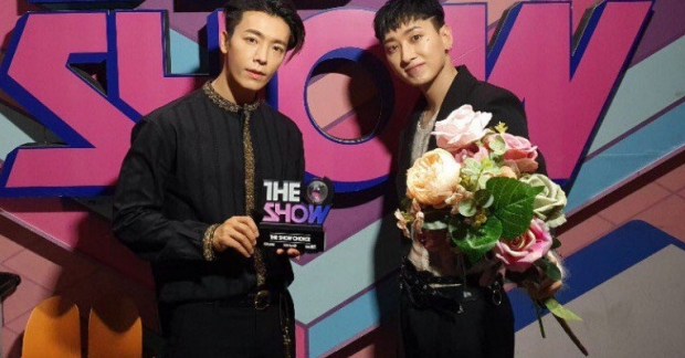 Super Junior-D&E đoạt chiếc cúp No.1 đầu tiên với "Danger" trên The Show