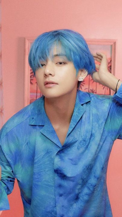 [Instiz] BTS V, người vừa mới được tung concept photo, thật sự là người phàm sao?