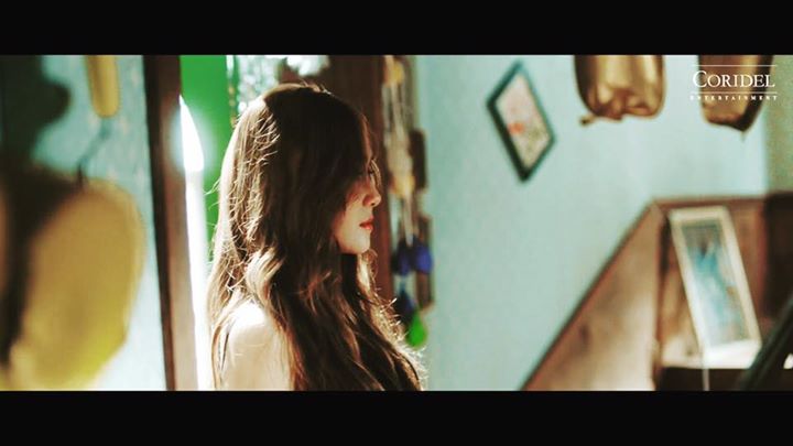 Jessica trở lại với MV "SUMMER STORM" để kỉ niệm 10 năm debut ▶️ https://youtu.be/7zgpdy9Co8k