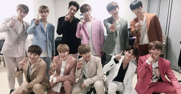 Wanna One khẳng định vị thế của "tân binh quái vật" trên các bảng xếp hạng nhạc số