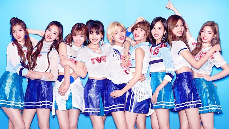 Album debut tại Nhật của TWICE đạt Certified Platinum