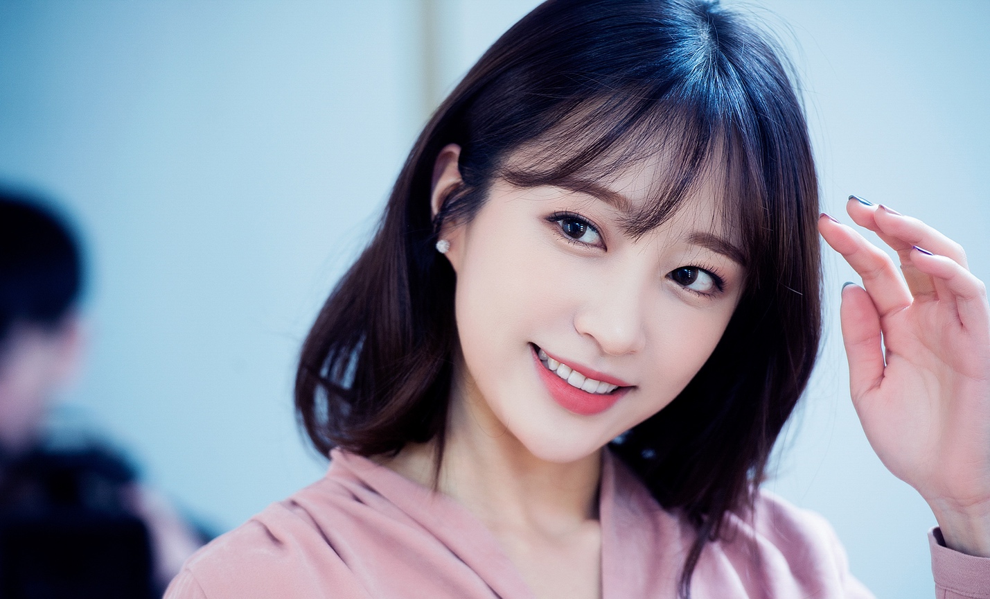 Hani (EXID) kể về thời cô mập nhất