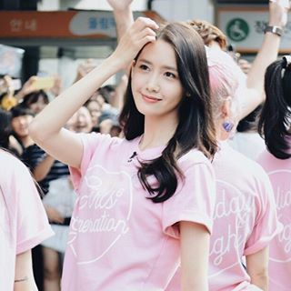 Yoona xuất hiện với mái tóc ngắn nhất kể từ khi ra mắt