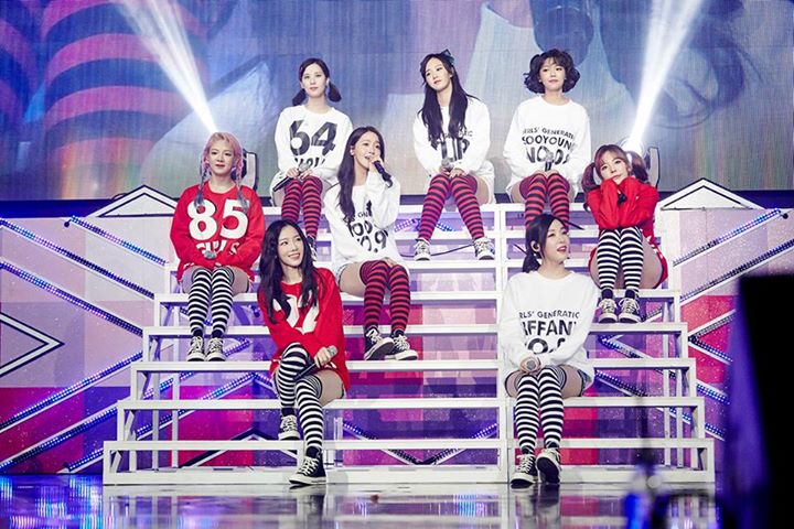 theqoo: Fanmeeting kỷ niệm 10 năm của SNSD