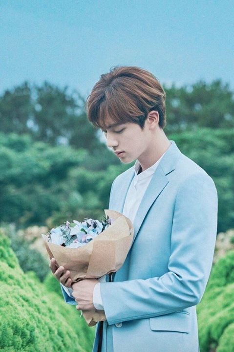 [Pann] Heol điên thật rồi, các mẹ thấy BTS Jin chưa?