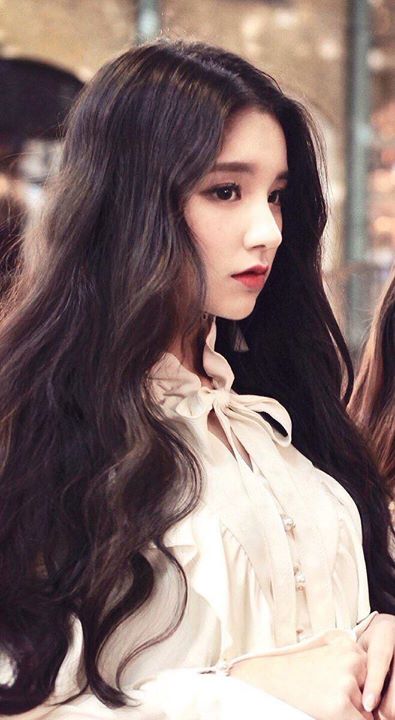 Góc nghiêng của LOOΠΔ Heejin