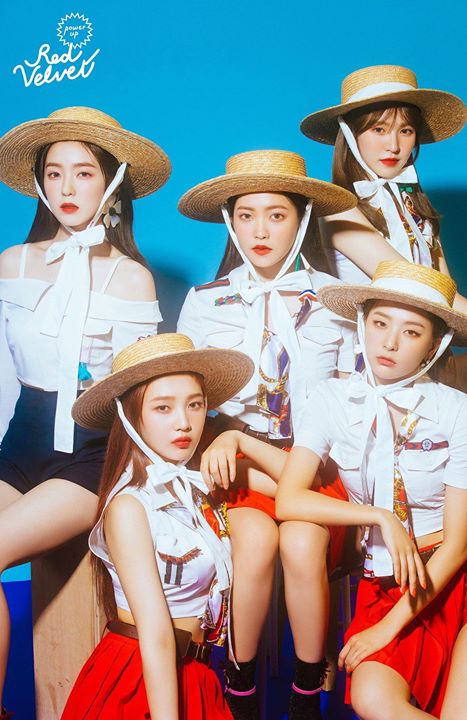 Bộ ảnh concept của Red Velvet cho mini album “SUMMER MAGIC” phát hành ngày 06/08. Ca khúc chủ đề “POWER UP” thuộc thể loại dance pop có nhịp điệu nhanh với giai điệu 8-bit. Album còn bao gồm phiên bản tiếng Anh của “BAD BOY”