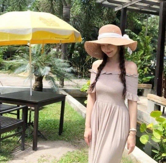 Bài báo: “Xinh đẹp ngay cả khi ở Phuket” Park Minyoung cập nhật về chuyến du lịch cùng Thư ký Kim