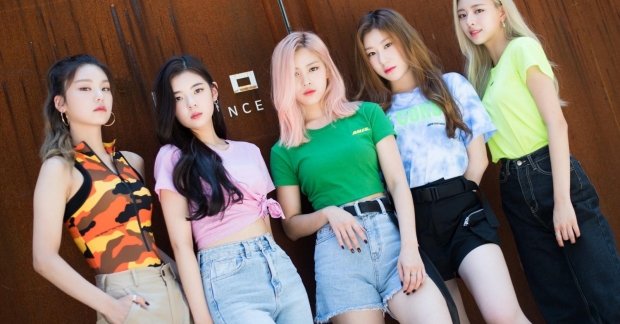 ITZY tiết lộ những cái tên suýt chút nữa được đặt cho nhóm: Một tên y hệt show sống còn của Mnet, một tên cũng từng được đặt cho Stray Kids