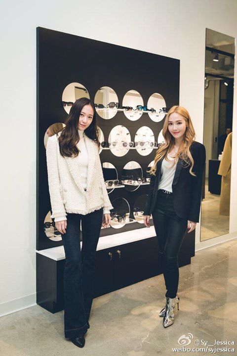 Jessica và Krystal tại buổi khai trương flagship store của "BLANC & ECLARE" tại SoHo, New York