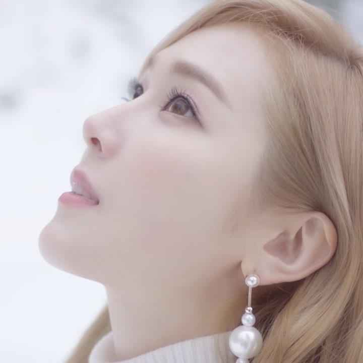 Jessica phát hành MV comeback "WONDERLAND" ❄️