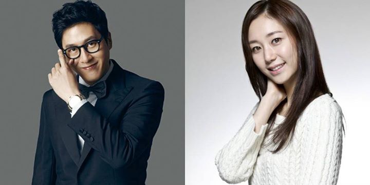 SBS fun E tung ảnh hẹn hò của nam diễn viên Kim Joo Hyuk (44) và nữ diễn viên Lee Yoo Young (27). Theo bài báo, cả hai yêu nhau khi đóng chung phim điện ảnh 'Yourself and Yours' của đạo diễn Hong Sang Soo. 