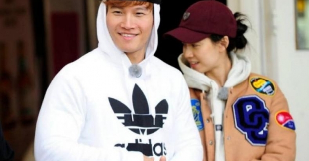 Netizen cũng phải nghiêng mình nể phục vì quyết định bất ngờ này của Kim Jong Kook và Song Ji Hyo