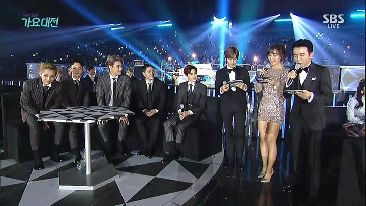 [CAP] 161226 EXO AT SBS GAYO DAEJUN 