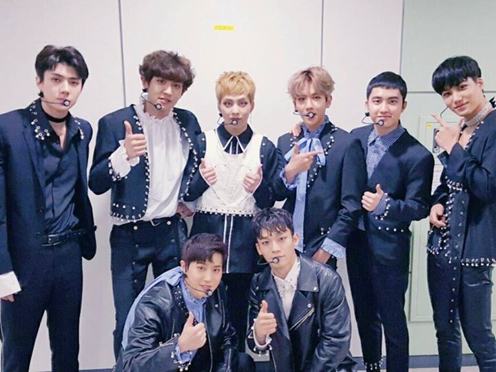 Chúc mừng năm mới EXO ❤