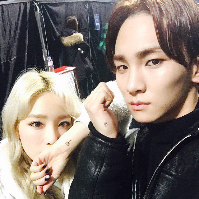 Pann: Taeyeon bình luận trên Instagram của Key  