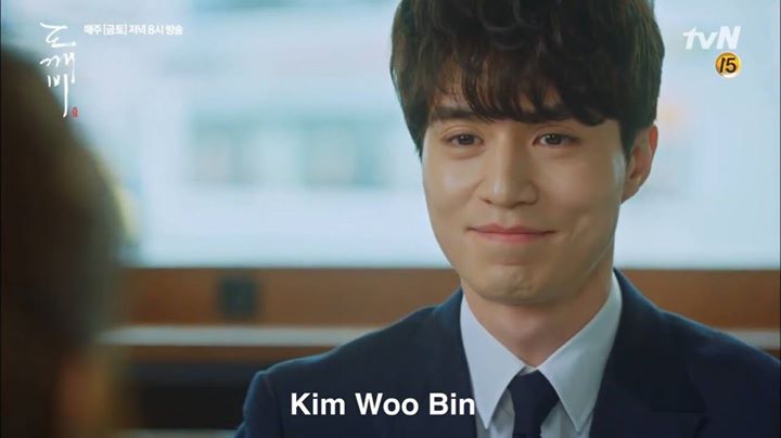 Instiz: Có phải là Lee Dongwook dùng lip tint nhiều quá không?