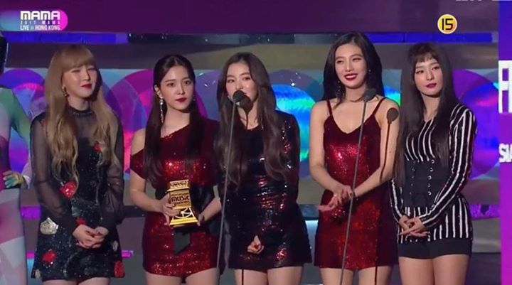 Red Velvet thắng giải Best Female Group tại MAMA Hồng Kông