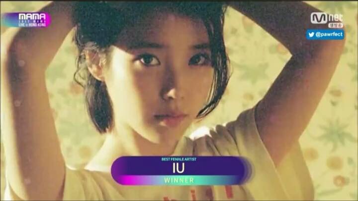 IU thắng giải Best Female Artist dù vắng mặt tại MAMA Hồng Kông