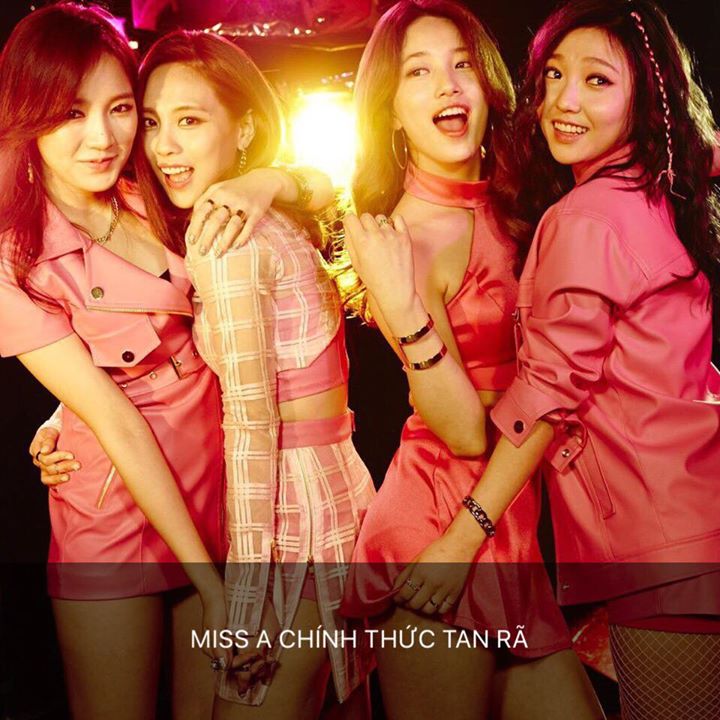 Sau thời gian d&agrave;i ngừng hoạt động v&agrave; mất đi một nửa qu&acirc;n số, cuối c&ugrave;ng JYP Entertainment cũng th&ocirc;ng b&aacute;o: &ldquo;Nh&oacute;m nhạc nữ miss A của ch&uacute;ng t&ocirc;i đ&atilde; tan r&atilde;. Hợp đồng nh&oacute;m của họ đ&atilde; kết th&uacute;c&rdquo;. Jia v&agrave; Min lần lượt rời đi, chỉ c&ograve;n Fei v&agrave; Suzy ở lại c&ocirc;ng ty.
