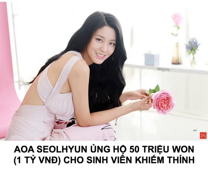 Vừa quyên tặng 50 triệu won cho các nạn nhân trận động đất Pohang, AOA Seolhyun tiếp tục trao học bổng trị giá 50 triệu won cho các sinh viên trường Khiếm thính Seoul - những tài năng trẻ mà cô từng hợp tác cùng trong dự án âm nhạc mới đây của Dingo.