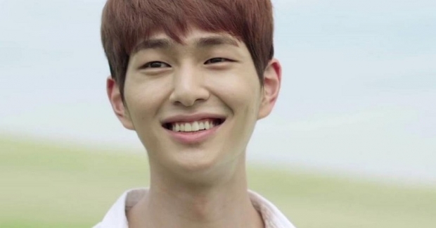 Sau scandal quấy rối tình dục cách đây 4 tháng, Onew (SHINee) viết tâm thư xin lỗi người hâm mộ