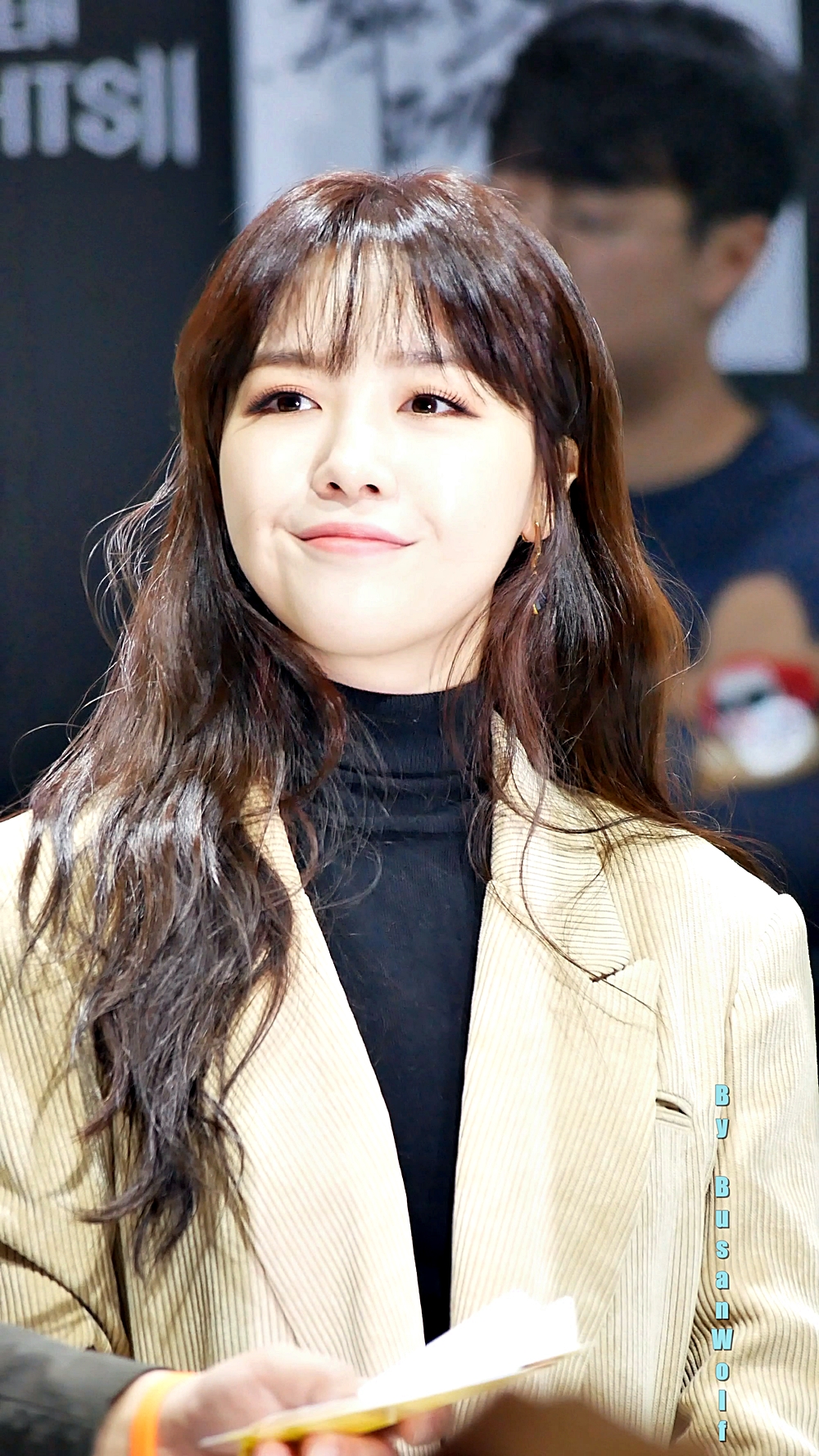 Minah (Girl’s Day) tiết lộ cô đang cân nhắc chuyện phẫu thuật thẩm mỹ