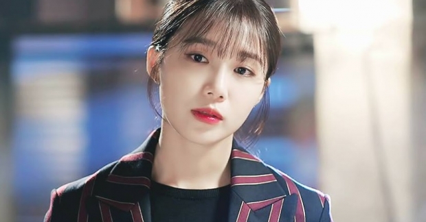 Eunji (Apink) thừa nhận nhiều đồng nghiệp cũng đang gặp vấn đề như Jonghyun